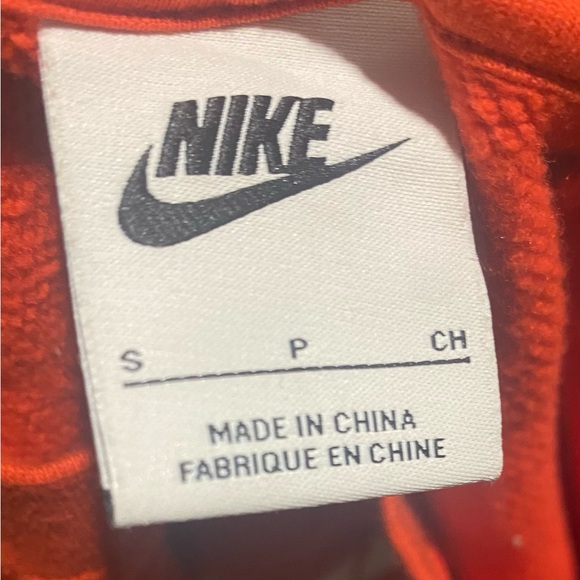 Orange/red Nike jumper - Picture 3 of 3